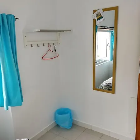 Hostal Cosy *